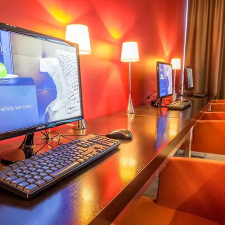 Adagio Centre Apartmanhotel 3*