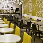 Adagio Centre