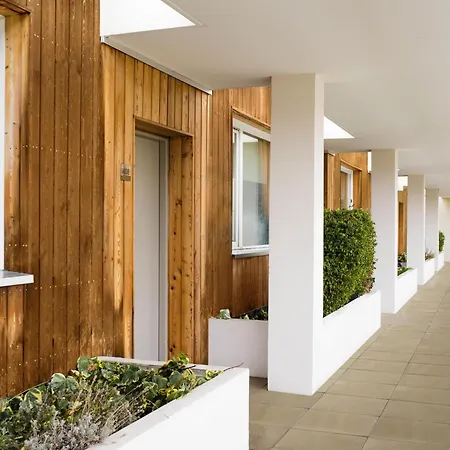 アパートホテル Adagio Centre グルノーブル