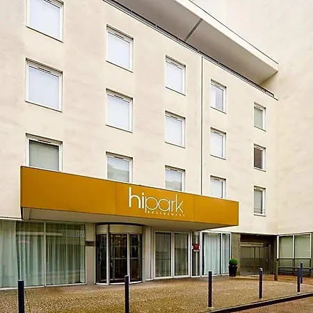 Adagio Centre شقة فندقية 3*
