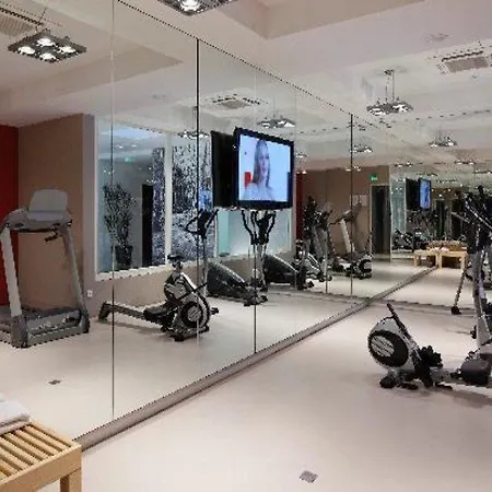 Adagio Centre מלון דירות