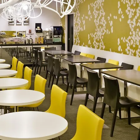 Adagio Centre