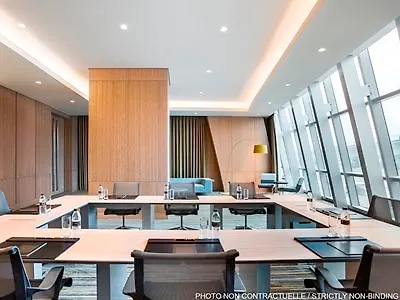 Adagio Centre