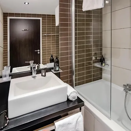 公寓式酒店 Adagio Centre 3*