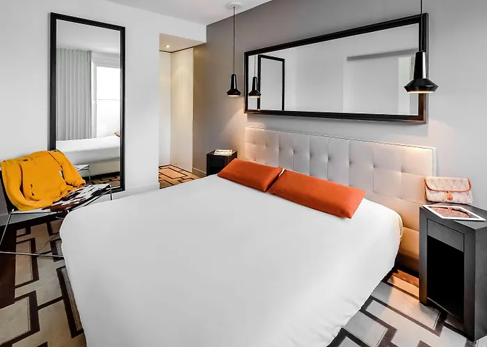 Hotel apartamentowy Adagio Centre 3*