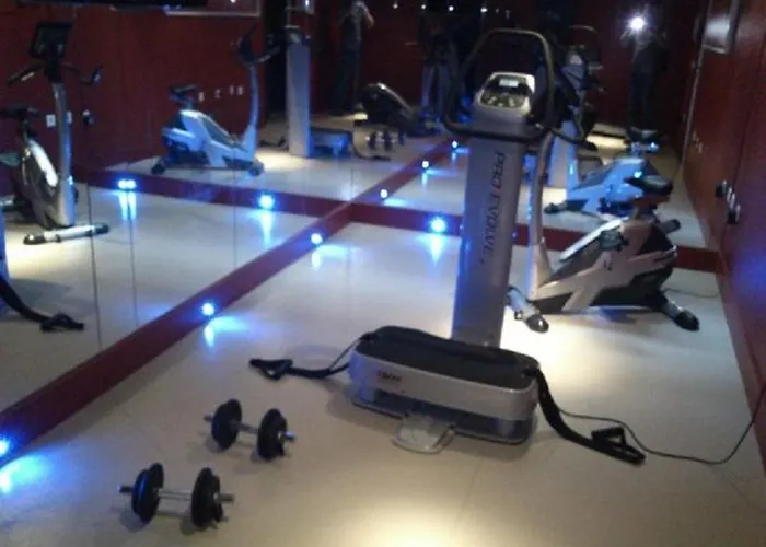 מלון דירות Adagio Centre