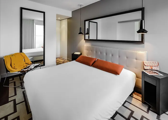 Hotel apartamentowy Adagio Centre 3*