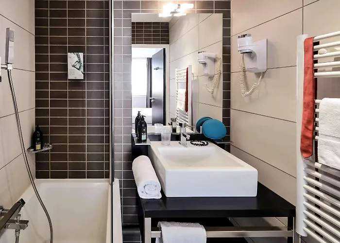 Adagio Centre מלון דירות 3*