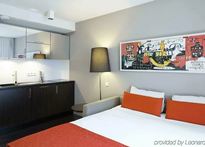 Adagio Centre Апарт-отель 3*