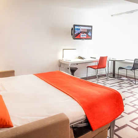 Aparthotel Adagio Centre 3*
